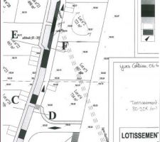 Voici notre terrain, le lot n&deg;4.  Il y est not&eacute; 734m mais apr&egrave;s passage du g&eacute;om&egrave;tre plus que 723m2.