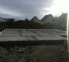 On n'imagine mieux la superficie de la maison une fois les fondations d&eacute;but&eacute;s