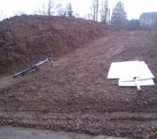 Chemin d'acc&egrave;s tr&egrave;s en pente