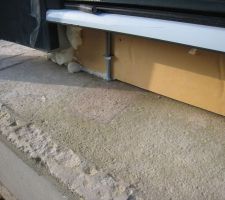 Pas mal l'id&eacute;e des verrins au lieu des briques.