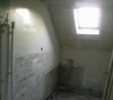 Salle de bains pendant