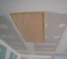 Trappe pour combles non am&eacute;nageables au dessus du garage