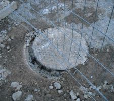 Attention,roulement de tambours...mesdames et messieurs je vous présente "le tout a l'égout"