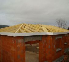 La charpente terminée.