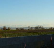 Vue sur les Pyr&eacute;n&eacute;es de notre terrasse.