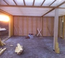 Vue de l'interieur (le futur salon)