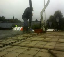 Toupie et pompe pour coulage plancher de l'&eacute;tage