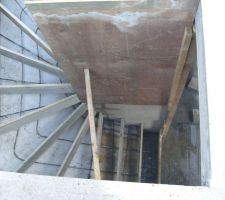 Pose des planches pour les contre-marches