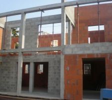 En haut à droite la terrasse