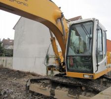Grosse pelle de   de 20 tonnes
