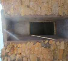 Entr&eacute;e du Hammam , petite porte pour garder la chaleur &agrave; l'int&eacute;rieur, il manque la chaux et la porte.