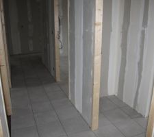 Pose du carrelage, premier jour