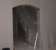 Arche de l'entrée du séjour en cours de fabrication