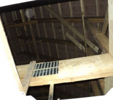 Charpente vue trappe garage