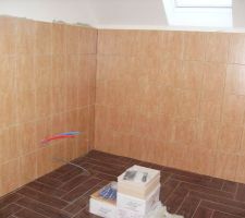 Salle de bains a l'étage