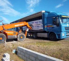 Dechargement des panneaux beopan