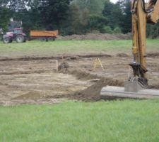 Le terrassement a &eacute;t&eacute; r&eacute;alis&eacute; en septembre par nos soins.