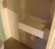 WC - pose du lave-main