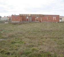 Vue depuis le fond du terrain de la maison