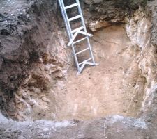 Le " trou " est terminé 
reste à deposer la fosse
