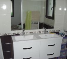 Meuble de salle de bain salle d'eau