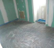 Salle de bain de l'étage