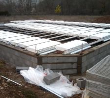 On voit le plan couper de la chambre parentale