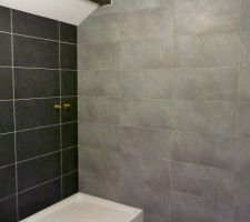 Salle de bain du haut