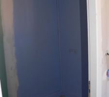 La douche italienne enduite d'imperm&eacute;abilisant