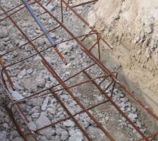 &ccedil;a doit pas s'emboiter un peu les longrines?