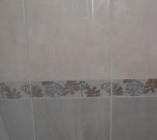 D&eacute;tail carrelage salle de bain