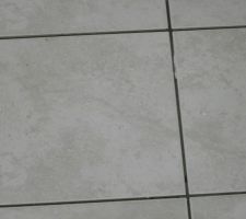 D&eacute;tail carrelage couloir