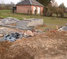 Debut maconnerie garage