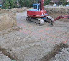 Premi&egrave;re fondation creus&eacute;e.
Tp Bruetshy au top travail propre comme d'habitude...