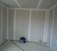 Debut des joints! &ccedil;a a l'air detre du bon boulot !