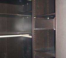 Le c&ocirc;t&eacute; de monsieur
il n'a pas voulut plus
donc 1 angle 1 meuble en 50