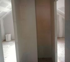 Conduit de fumée coffré et ptit placard
