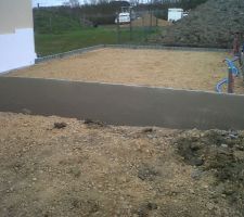 Passage des gaines plomberie et enduit fondation