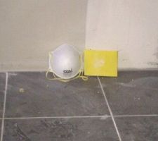 Equipement pour pon&ccedil;age des murs