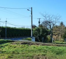 Mon terrain (en partie) avant mise en place de l'acces chantier