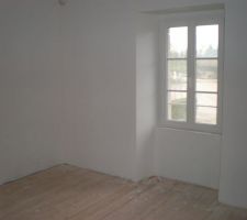 Premieres couches dans la chambre 3