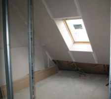Une chambre à l'étage