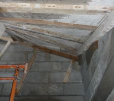 Coffrage escalier RDC vu du sous-sol