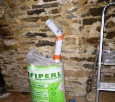 Astuce pour vider la vermiculite / perlite dans le petit trou