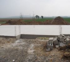 Ay&eacute; la dalle est coul&eacute;e