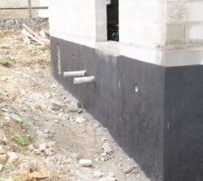 Goudron sur le vide sanitaire