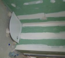 La salle de bain, bac a douche posé par Mon chéri
