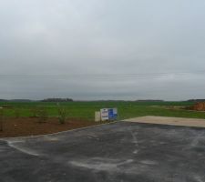 Ca y'est le bleu est partit le béton désactivé respire