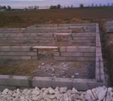 Il y a bien les armatures pour les piliers