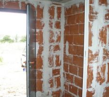 Entr&eacute;e , placard &agrave; am&eacute;nager